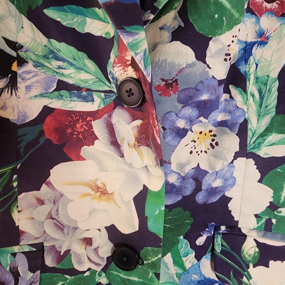 Floral Jacket - Picture 4 of 8